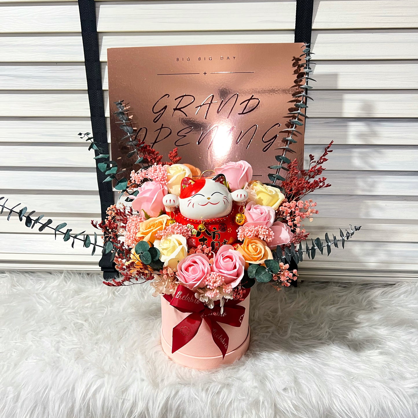 Fortune Cat Grand Shop Opening Flower - Soap Flower Series (Pinky Orange)