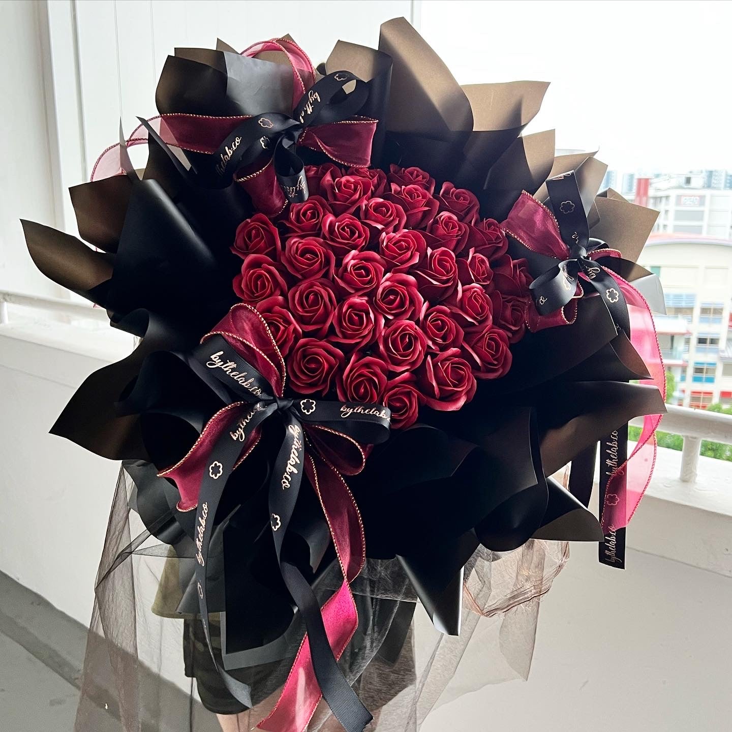 33 Stalks Soap Roses in Fantasy Dream - Red