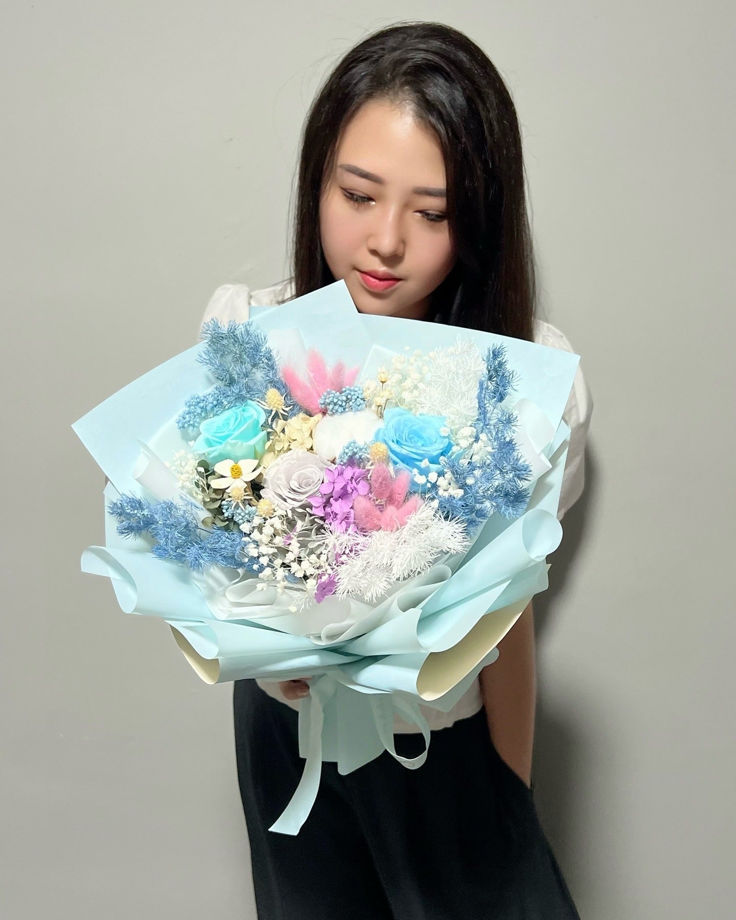 Preserved Roses Flower Bouquet - Blue Candy