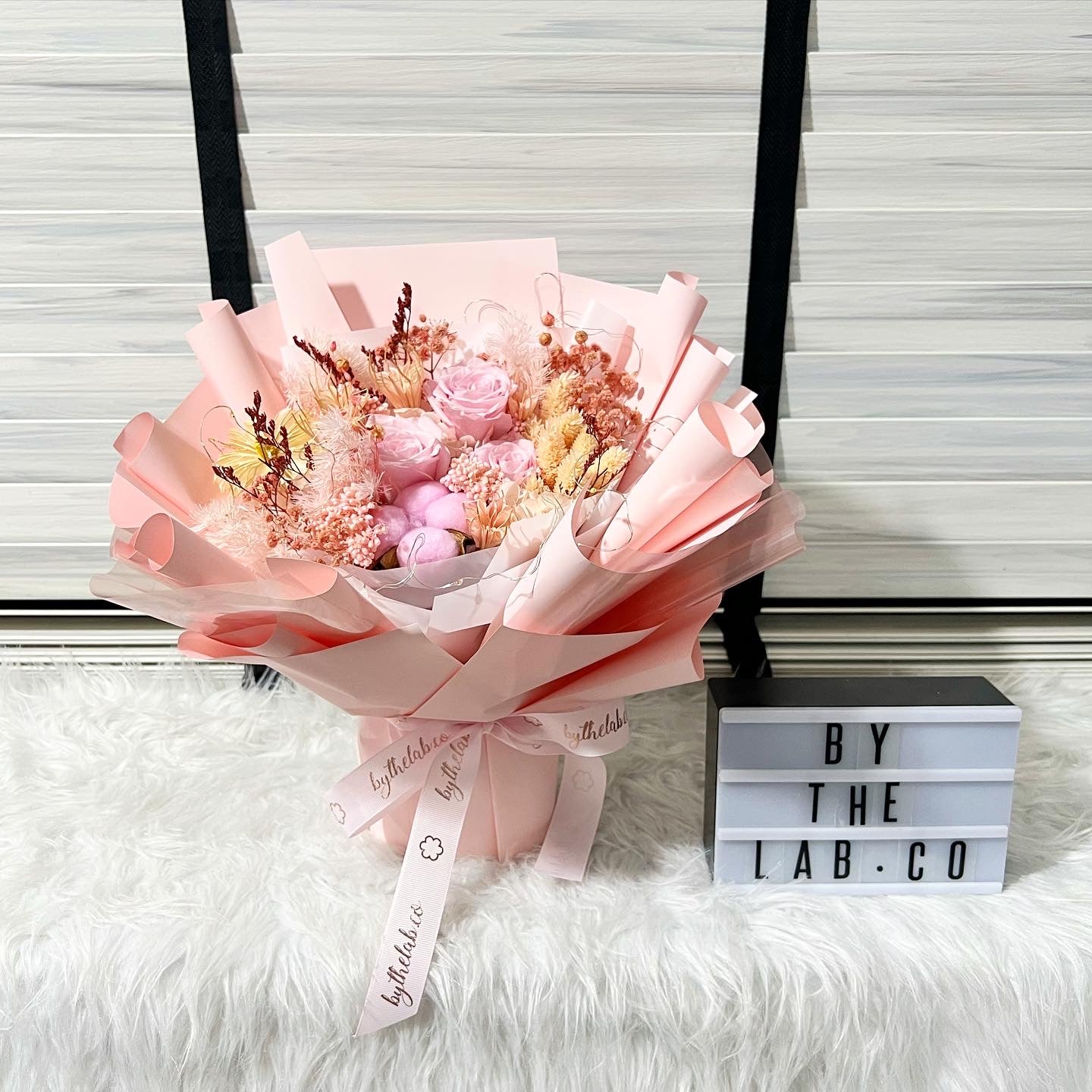 Small Standing Preserved Roses Bouquet - Pink Roses