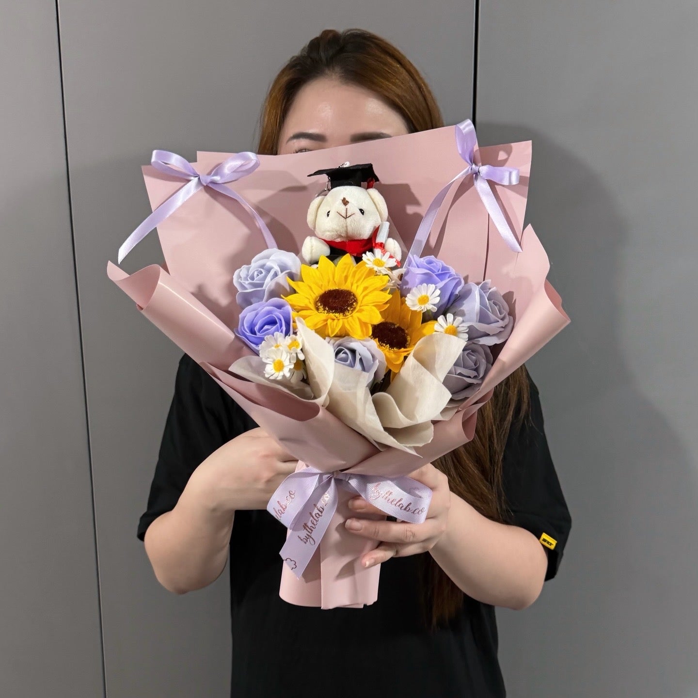 PROMO : Small Graduation Bear Soap Sunflower and Roses Bouquet