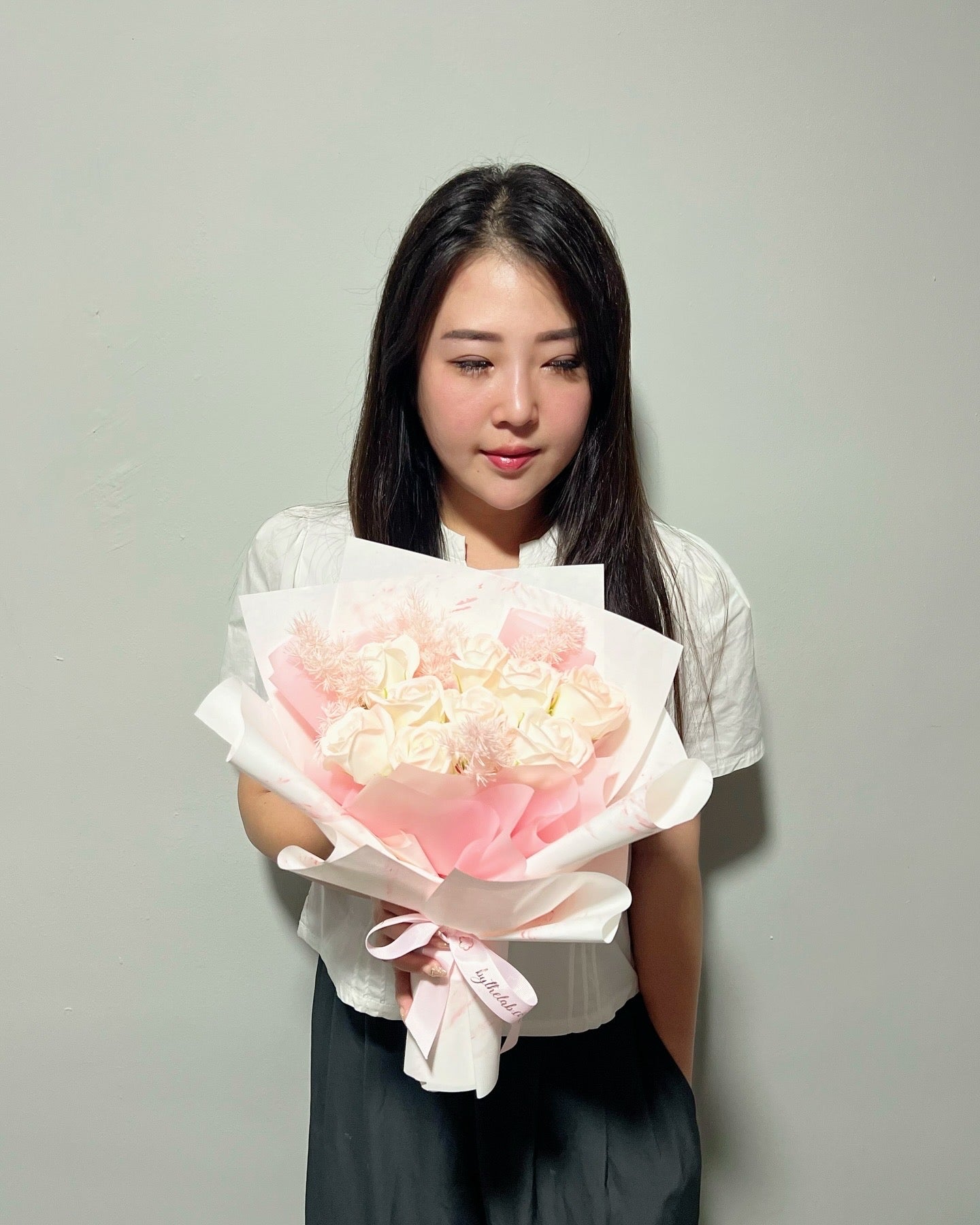Flutter Aurora Pink Soap Roses Bouquet