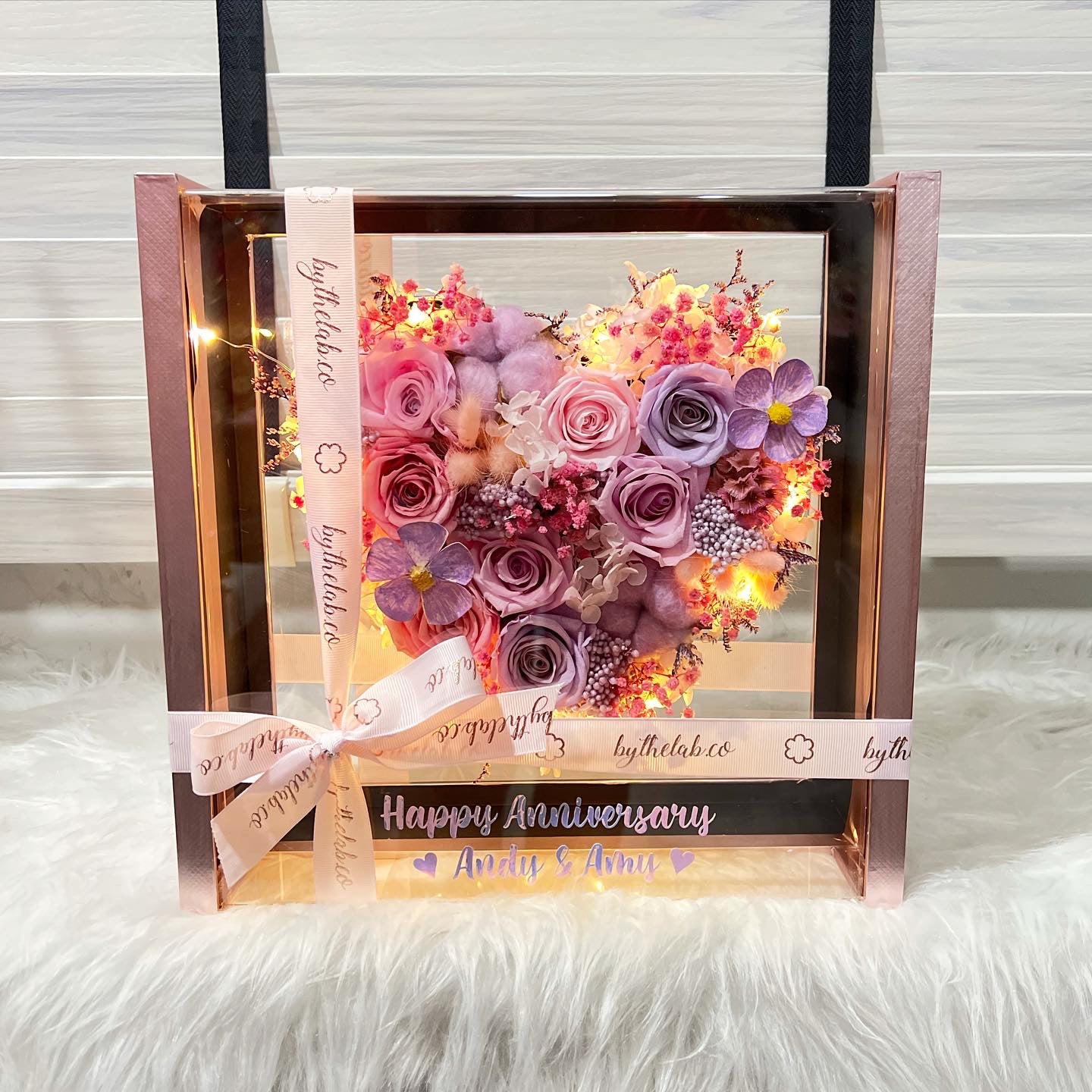 Acrylic Heart Box in Customized Preserved Flower Series - Rose gold