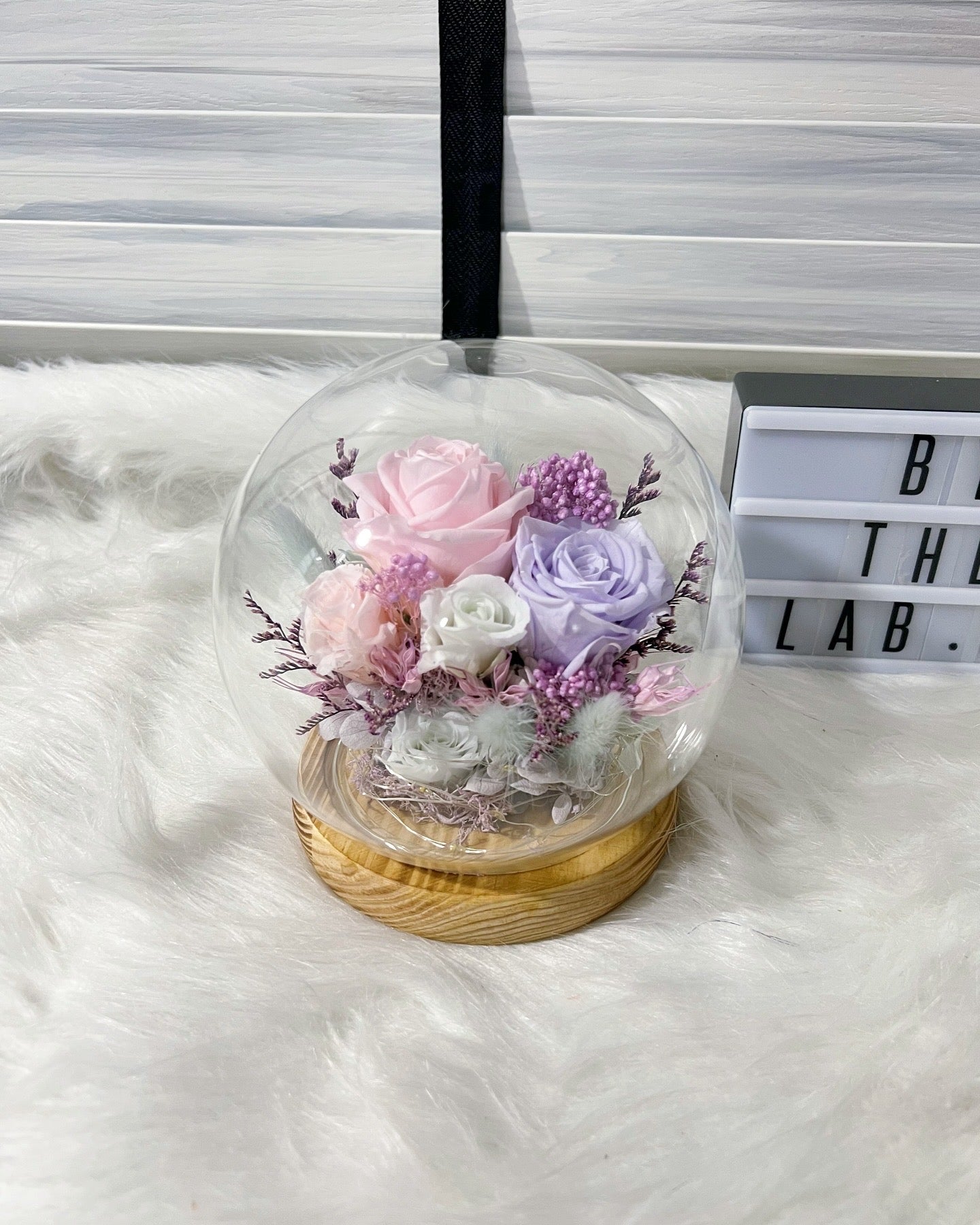 Promo!  Preserved Roses Round Glass Dome!