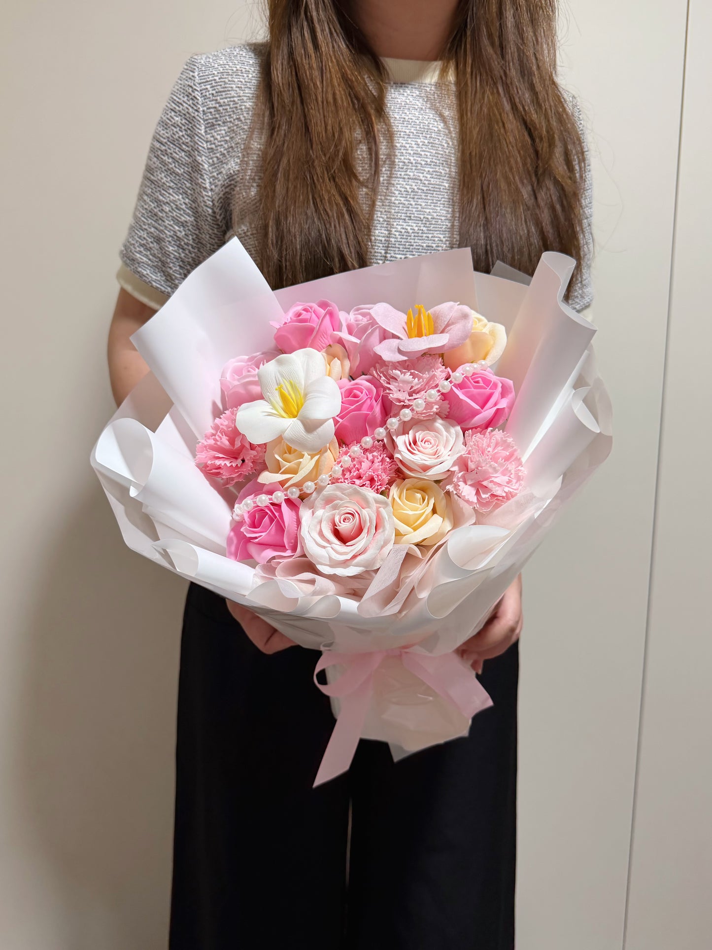 Soft Glimmer Blooming Mix Soap Flowers Bouquet