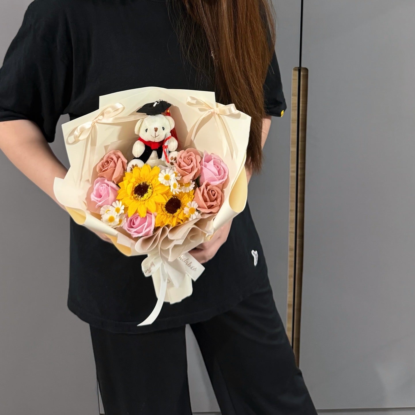 PROMO : Small Graduation Bear Soap Sunflower and Roses Bouquet