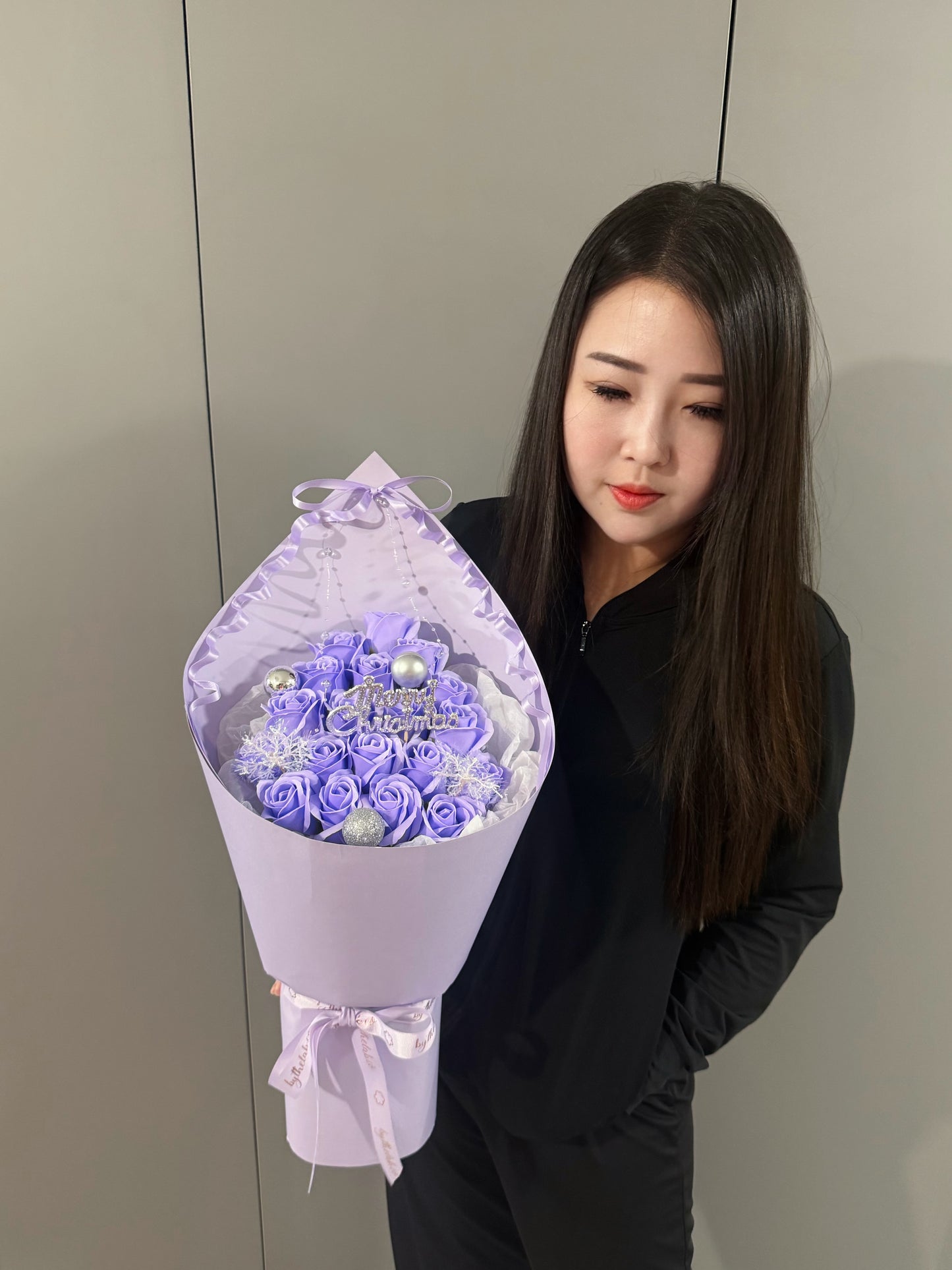 Xmas Special : Flowy Ribbon Soap Roses Bouquet