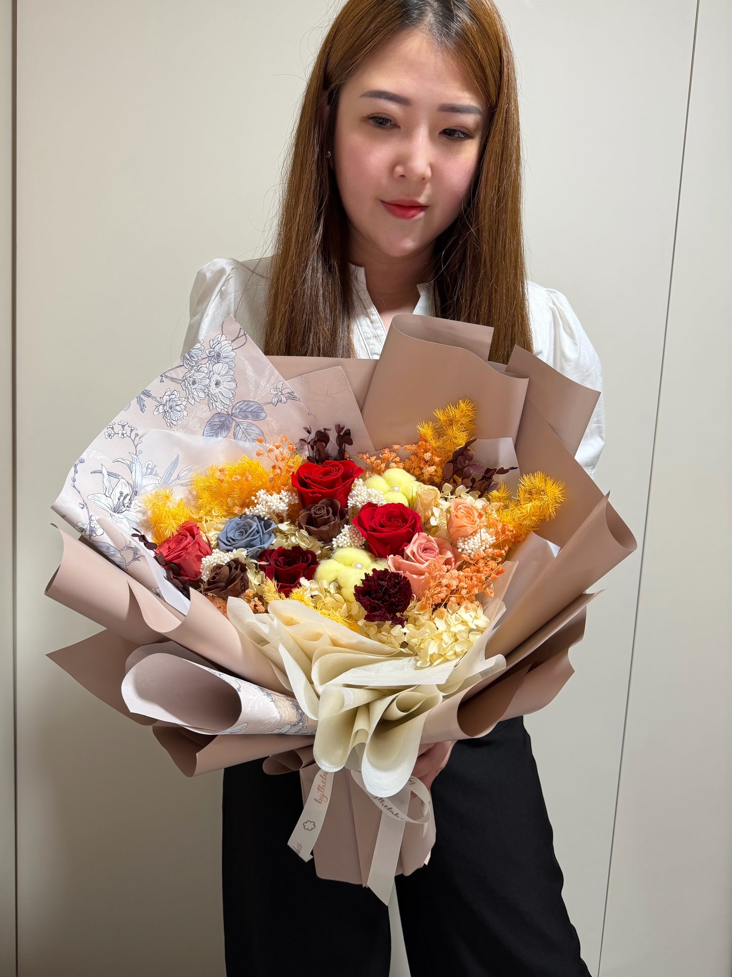 Large Preserved Roses & Carnation Flower Bouquet - Royal Prosperity