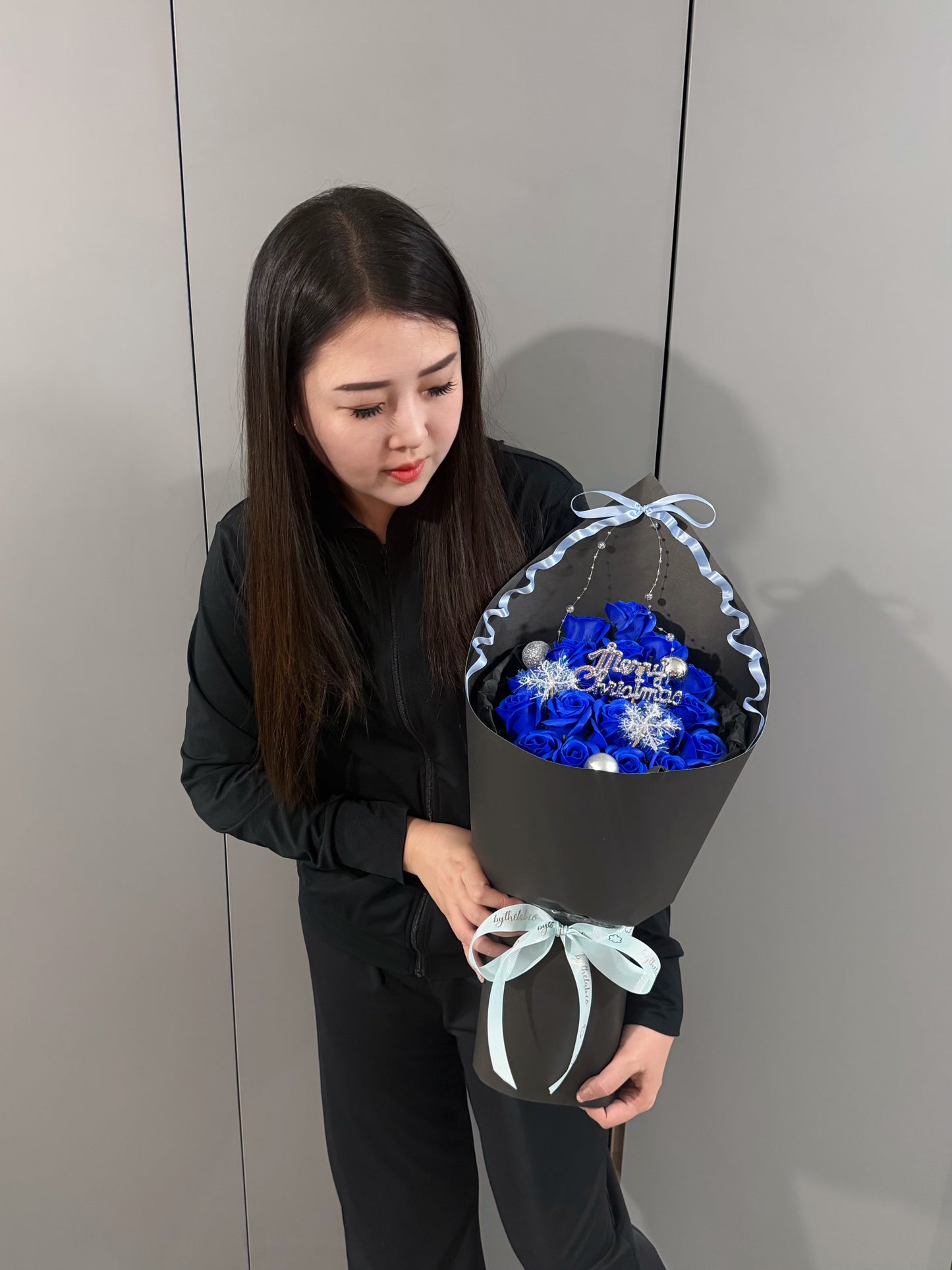 Xmas Special : Flowy Ribbon Soap Roses Bouquet