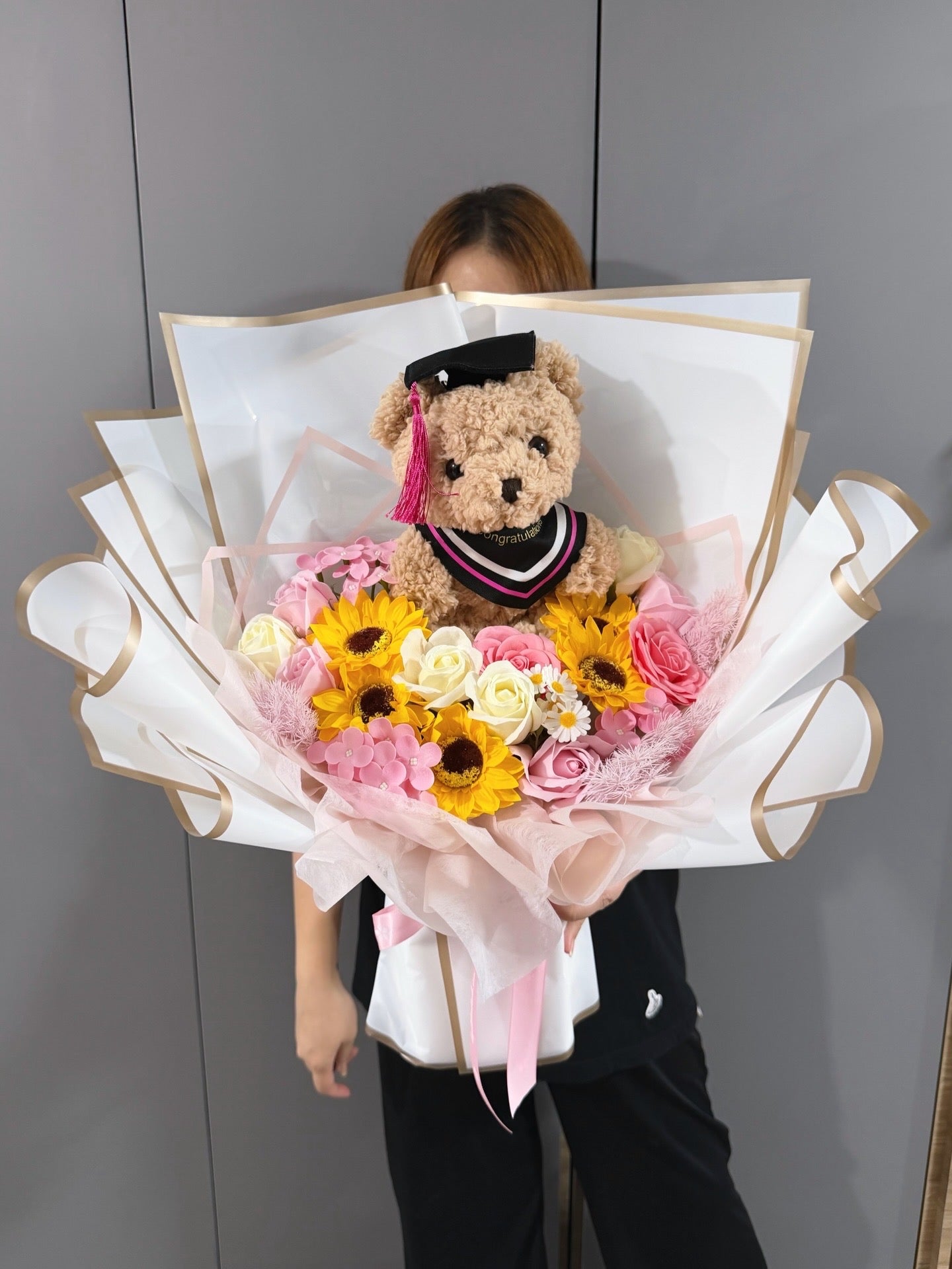 PROMO : Large Graduation Bear with Soap Sunflower and Roses Bouquet - Pink