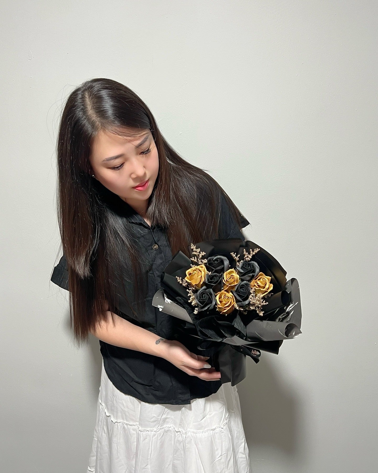 Classic Black Gold Soap Roses Bouquet