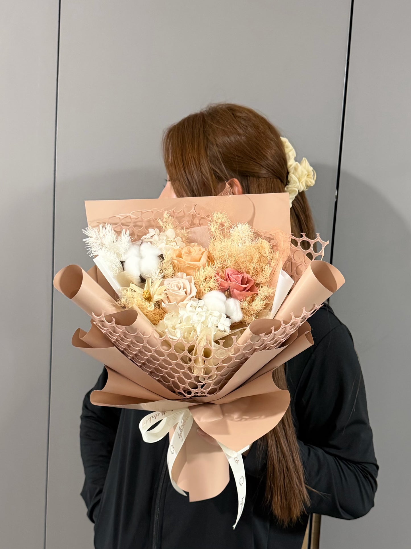 Nude Rosey - Small Preserved Roses Bouquet