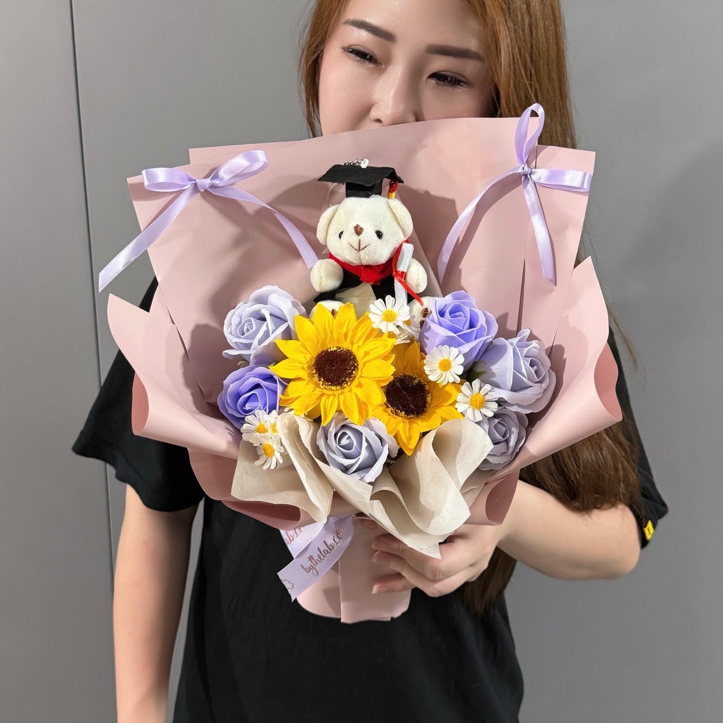 PROMO : Small Graduation Bear Soap Sunflower and Roses Bouquet