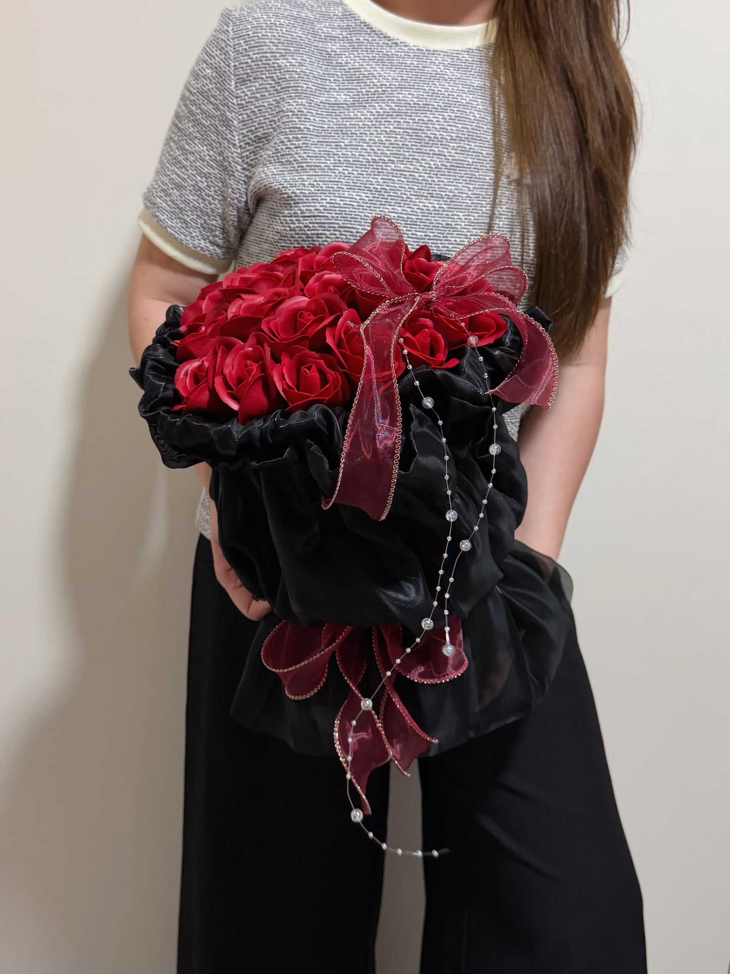 Dazzle Soap Roses Bouquet in Red