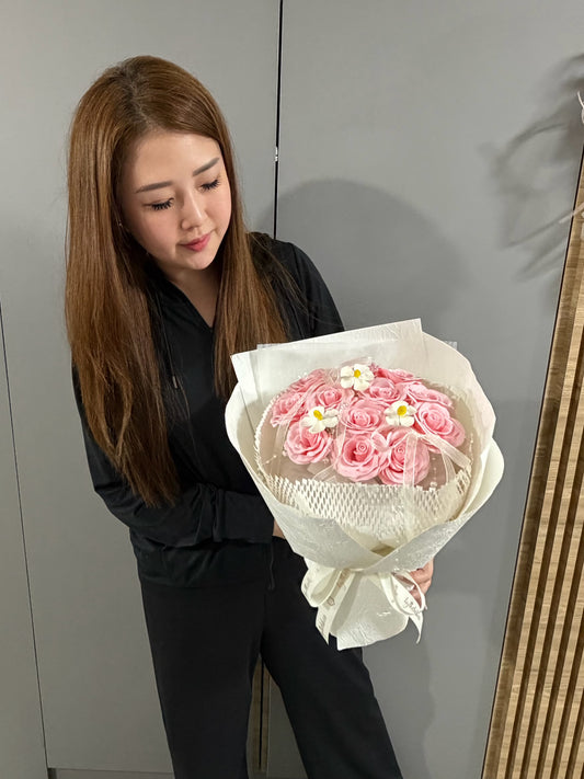 Daisy Classical Premium Soap Roses in Pink