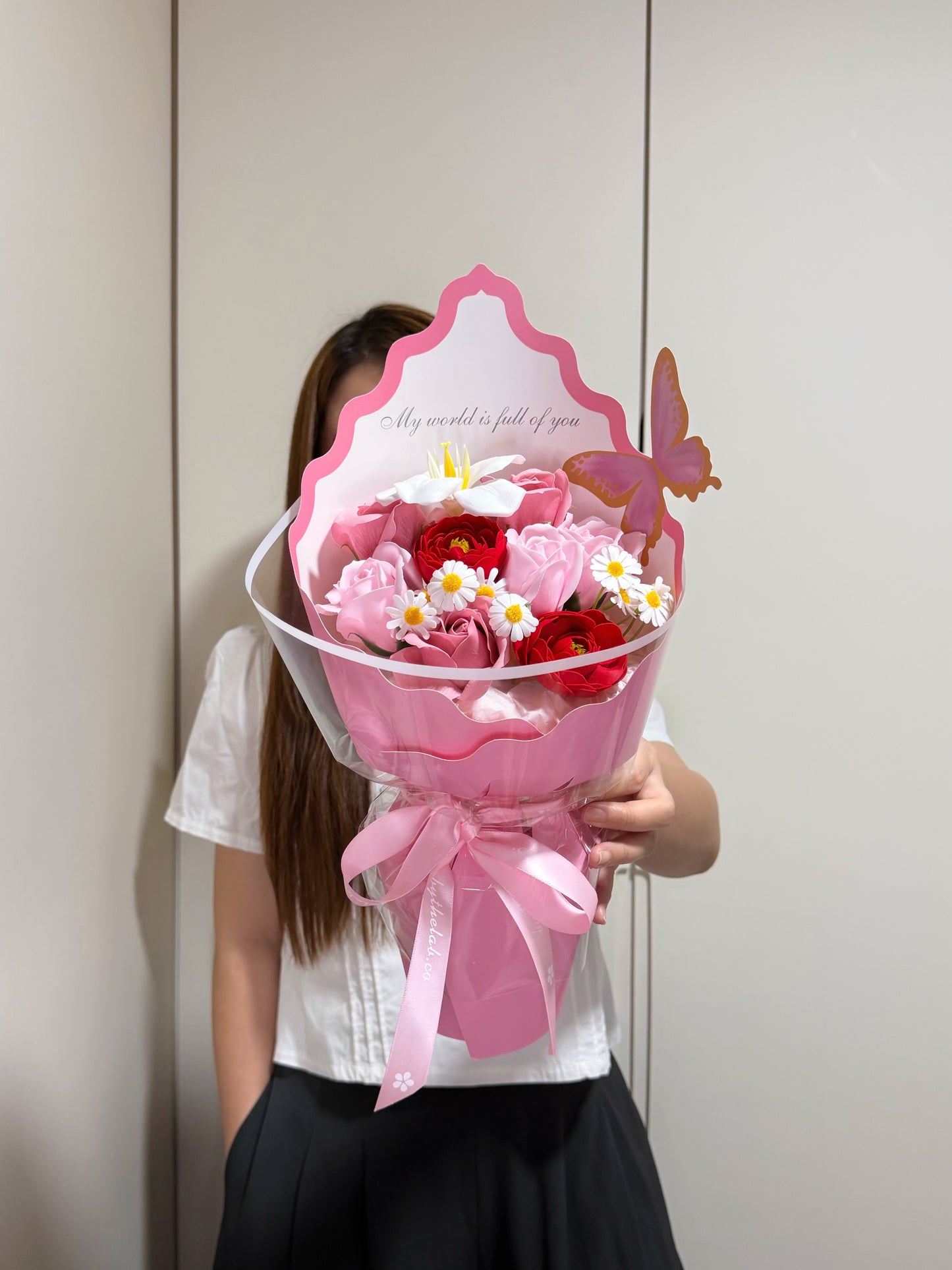 Butterflies Garden in Mixed Soap Flowers - Pink