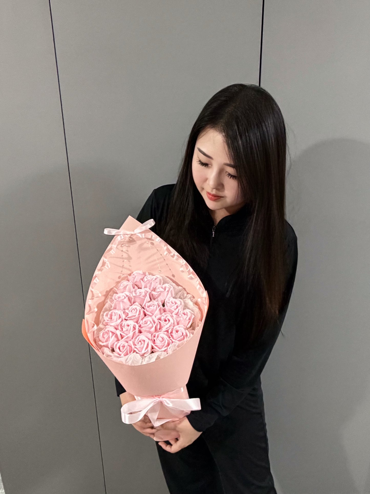 Xmas Special : Flowy Ribbon Soap Roses Bouquet