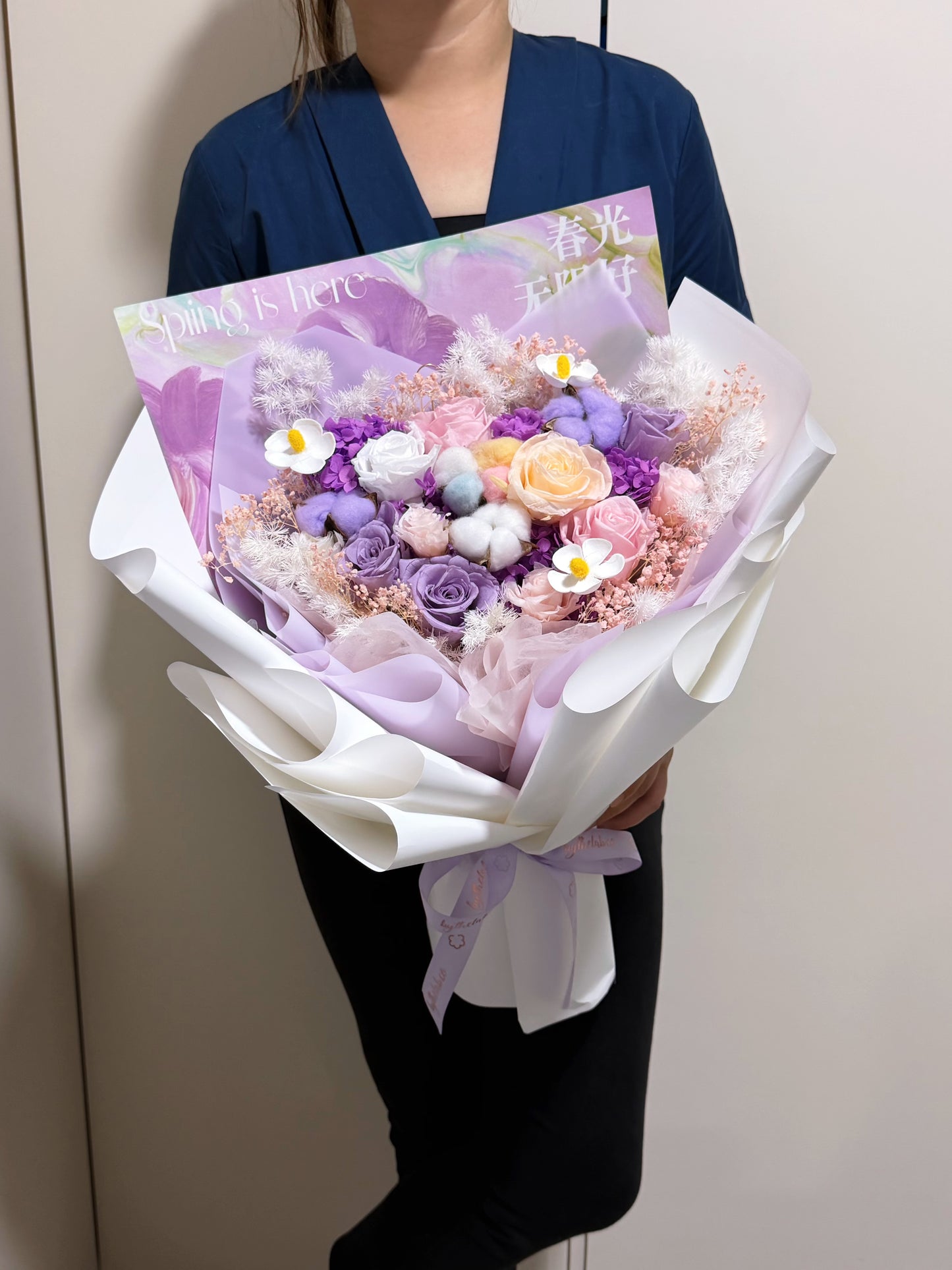 Spring Purple - Large Preserved Roses Bouquet